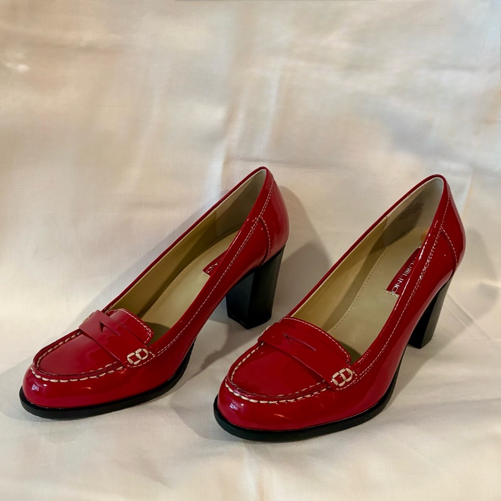 Bandolino Red Patent Leather Heels